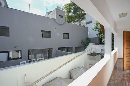 Casa para alugar com 800m², 5 quartos e 9 vagasVaranda da Suíte  2