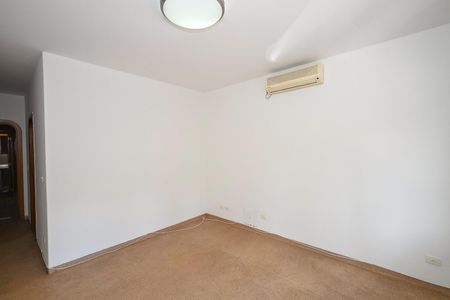 Casa para alugar com 800m², 5 quartos e 9 vagasSuíte 5