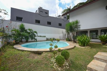 Casa para alugar com 800m², 5 quartos e 9 vagasPiscina