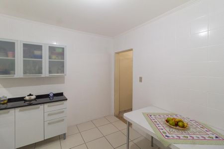 Casa para alugar com 110m², 2 quartos e 1 vaga Casa para alugar com 110m², 2 quartos e 1 vagaCozinha