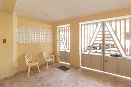 Casa para alugar com 110m², 2 quartos e 1 vaga Casa para alugar com 110m², 2 quartos e 1 vagaGaragem