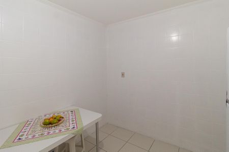Casa para alugar com 110m², 2 quartos e 1 vaga Casa para alugar com 110m², 2 quartos e 1 vagaCozinha