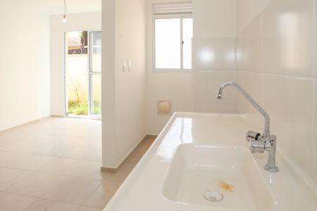 Apartamento para alugar com 50m², 2 quartos e sem vaga Apartamento para alugar com 50m², 2 quartos e sem vagaCozinha e Área de Serviço