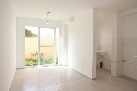 Sala de apartamento para alugar com 2 quartos, 50m² em Lapa de Baixo, São Paulo