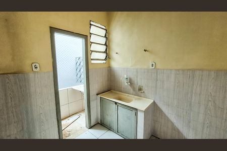 Apartamento para alugar com 58m², 2 quartos e sem vagaCozinha 