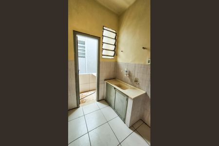 Apartamento para alugar com 58m², 2 quartos e sem vagaCozinha 