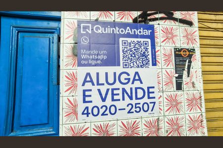 Apartamento para alugar com 58m², 2 quartos e sem vagaAdesivo 