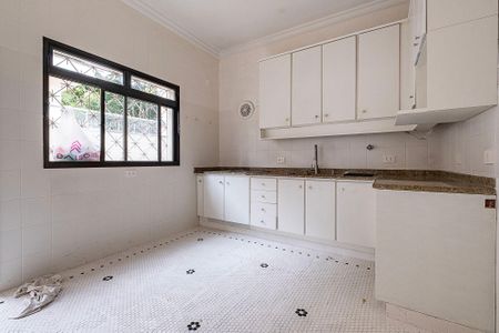Casa para alugar com 175m², 3 quartos e 2 vagasCozinha