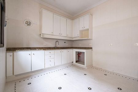 Casa para alugar com 175m², 3 quartos e 2 vagasCozinha