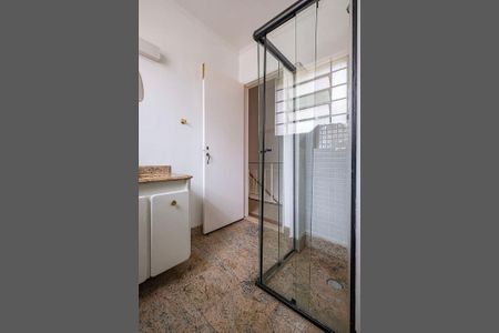 Casa para alugar com 175m², 3 quartos e 2 vagasBanheiro