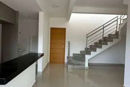 Sala de apartamento para alugar com 3 quartos, 180m² em Centro, Lagoa Santa