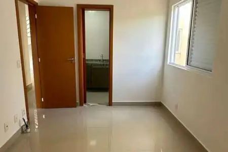 Apartamento para alugar com 180m², 3 quartos e 2 vagasQuarto