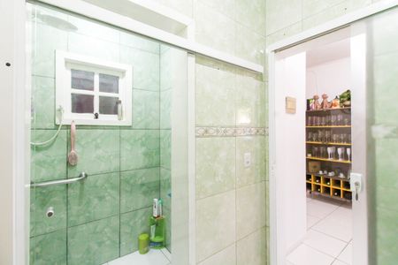 Casa à venda com 120m², 3 quartos e 1 vagaBanheiro