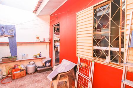 Casa à venda com 120m², 3 quartos e 1 vagaÁrea de Serviço