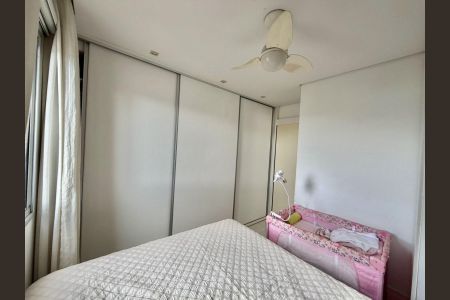 Apartamento à venda com 73m², 3 quartos e 2 vagas Apartamento à venda com 73m², 3 quartos e 2 vagasQuarto