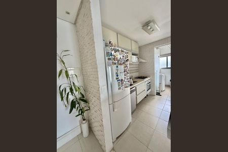 Apartamento à venda com 73m², 3 quartos e 2 vagas Apartamento à venda com 73m², 3 quartos e 2 vagasCozinha