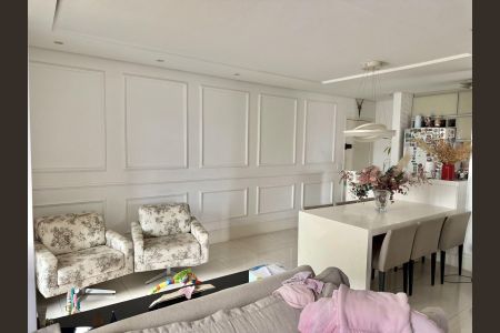 Apartamento à venda com 73m², 3 quartos e 2 vagas Apartamento à venda com 73m², 3 quartos e 2 vagasSala de Jantar