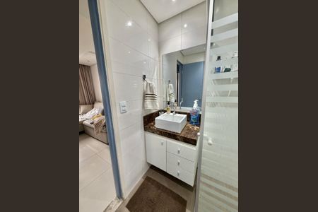 Apartamento à venda com 73m², 3 quartos e 2 vagas Apartamento à venda com 73m², 3 quartos e 2 vagasBanheiro