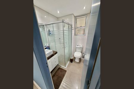 Apartamento à venda com 73m², 3 quartos e 2 vagas Apartamento à venda com 73m², 3 quartos e 2 vagasBanheiro