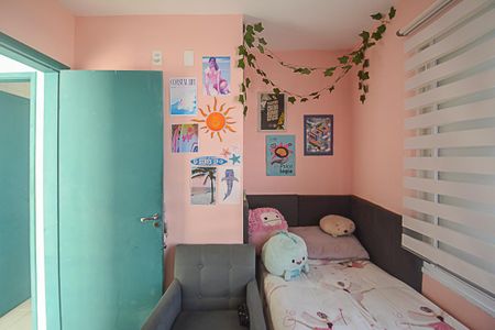 Casa de condomínio à venda com 200m², 3 quartos e 2 vagasQuarto 2