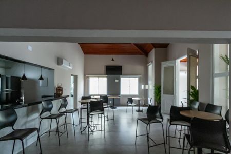 Casa de condomínio à venda com 200m², 3 quartos e 2 vagasÁrea comum - Salão de festas