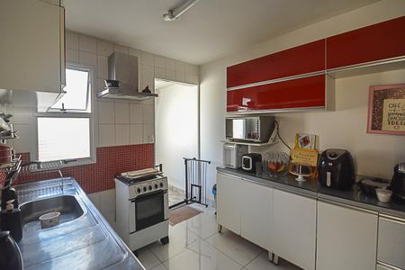 Casa de condomínio à venda com 200m², 3 quartos e 2 vagasCozinha
