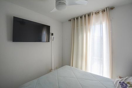 Casa de condomínio à venda com 200m², 3 quartos e 2 vagasQuarto Suíte