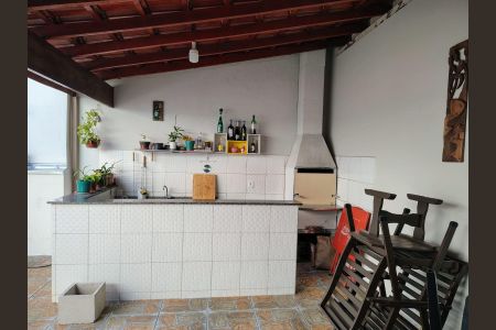 Casa para alugar com 250m², 3 quartos e 2 vagasChurrasqueira