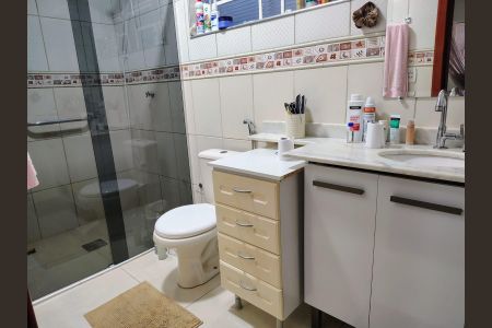 Casa para alugar com 250m², 3 quartos e 2 vagasBanheiro