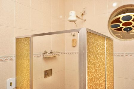 Casa para alugar com 100m², 2 quartos e 2 vagas Casa para alugar com 100m², 2 quartos e 2 vagasBanheiro Social