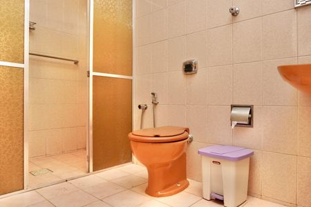 Casa para alugar com 100m², 2 quartos e 2 vagas Casa para alugar com 100m², 2 quartos e 2 vagasSuíte - Banheiro