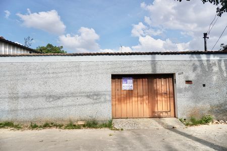 Casa para alugar com 100m², 2 quartos e 2 vagas Casa para alugar com 100m², 2 quartos e 2 vagasInstalação de placa 5A: foto 3