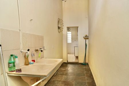 Casa para alugar com 100m², 2 quartos e 2 vagas Casa para alugar com 100m², 2 quartos e 2 vagasÁrea de Serviço