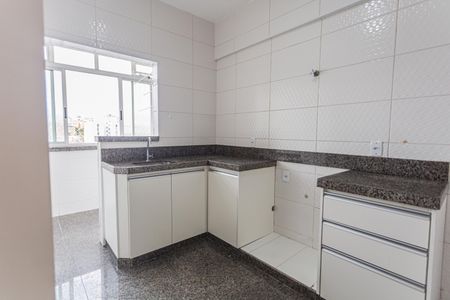 Apartamento para alugar com 83m², 2 quartos e 1 vaga Apartamento para alugar com 83m², 2 quartos e 1 vagaCozinha