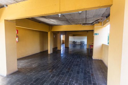 Apartamento para alugar com 83m², 2 quartos e 1 vaga Apartamento para alugar com 83m², 2 quartos e 1 vagaÁrea comum - Salão de festas
