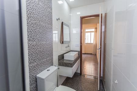 Apartamento para alugar com 83m², 2 quartos e 1 vaga Apartamento para alugar com 83m², 2 quartos e 1 vagaBanheiro Social