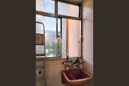 Apartamento à venda com 53m², 2 quartos e 1 vaga Apartamento à venda com 53m², 2 quartos e 1 vagaÁrea de Serviço