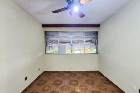 Apartamento à venda com 53m², 2 quartos e 1 vaga Apartamento à venda com 53m², 2 quartos e 1 vagaSala