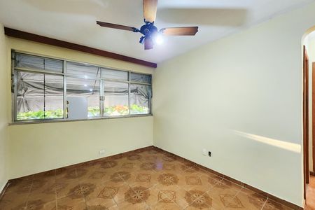 Apartamento à venda com 53m², 2 quartos e 1 vaga Apartamento à venda com 53m², 2 quartos e 1 vagaSala