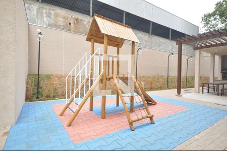 Apartamento para alugar com 37m², 2 quartos e sem vaga