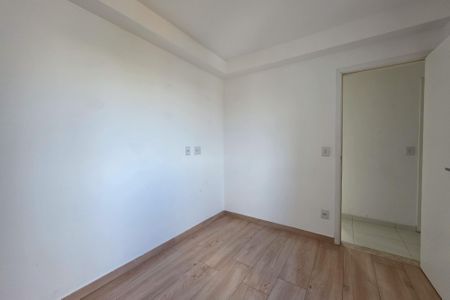 Apartamento para alugar com 72m², 3 quartos e 2 vagasQuarto 2