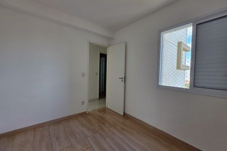 Apartamento para alugar com 72m², 3 quartos e 2 vagasQuarto 2