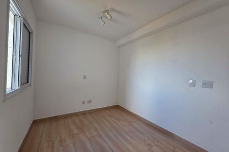 Apartamento para alugar com 72m², 3 quartos e 2 vagasQuarto 2