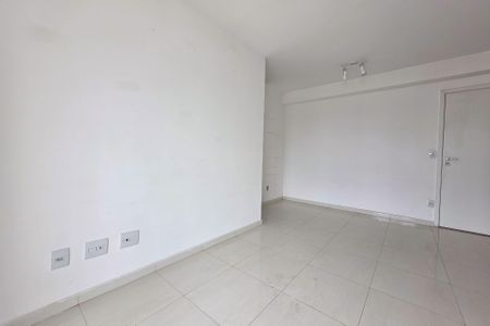 Sala de apartamento para alugar com 3 quartos, 72m² em Campestre, Santo André