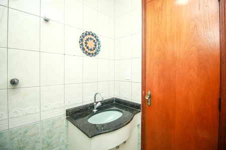 Apartamento para alugar com 60m², 2 quartos e 2 vagasBanheiro Social