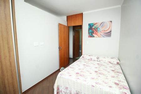 Apartamento para alugar com 60m², 2 quartos e 2 vagasQuarto 1