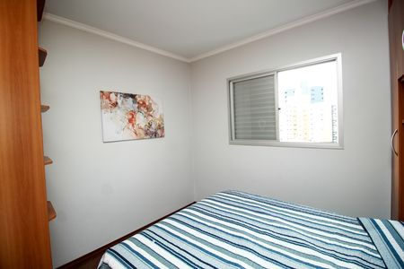 Apartamento para alugar com 60m², 2 quartos e 2 vagasSuíte