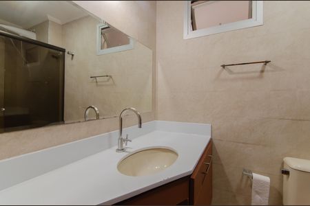 Apartamento para alugar com 101m², 2 quartos e 2 vagasBanheiro