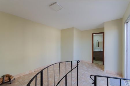 Apartamento para alugar com 101m², 2 quartos e 2 vagasSala Piso Superior