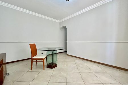 Apartamento à venda com 80m², 2 quartos e sem vaga Apartamento à venda com 80m², 2 quartos e sem vagaSala